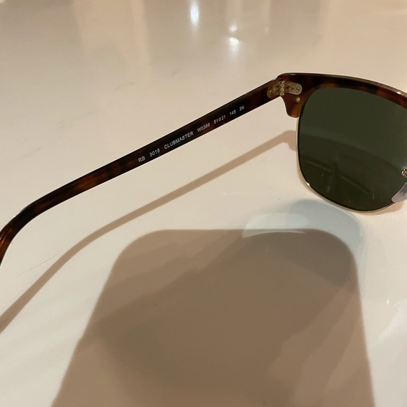 Ray-Ban clubmaster classic sunglasses - Picture 4 of 5